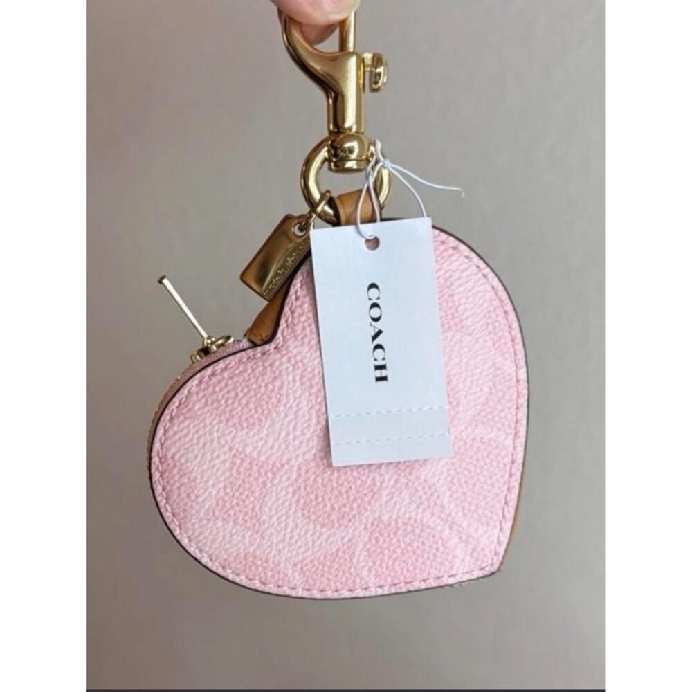 Coach POWDER PINK Heart Bag Charm In Signature Canvas CEA22 Gold/Powder Pink